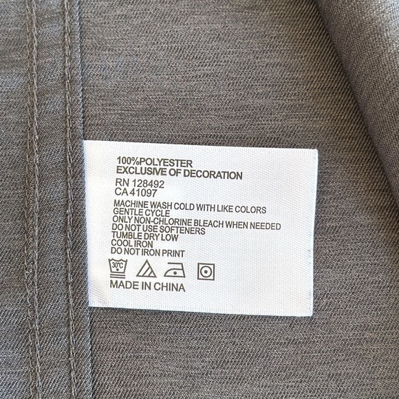 Greg Norman Men’s Windbreaker Full-Zip Jacket in Black Heather, XL - Picture 11 of 14